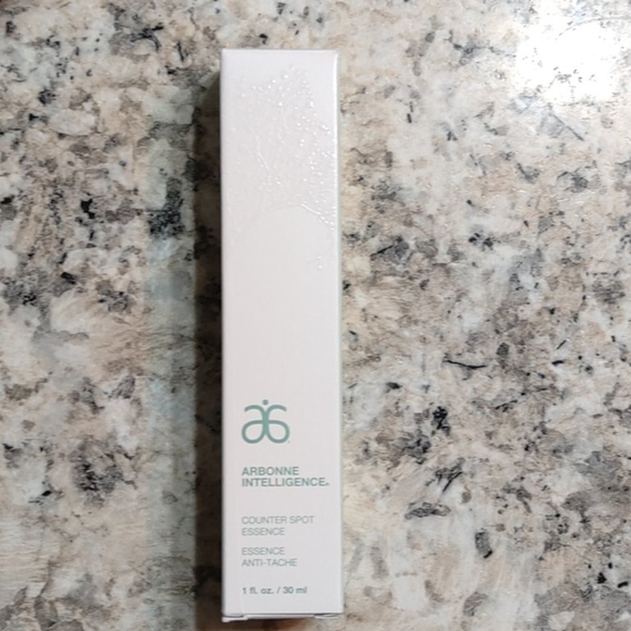 Arbonne Counter Spot - Picture 2 of 4